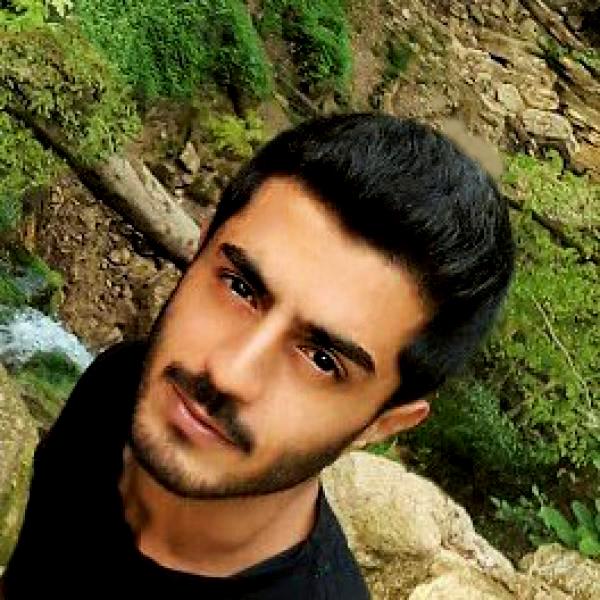 تصویر پروفایل ایمان امیری