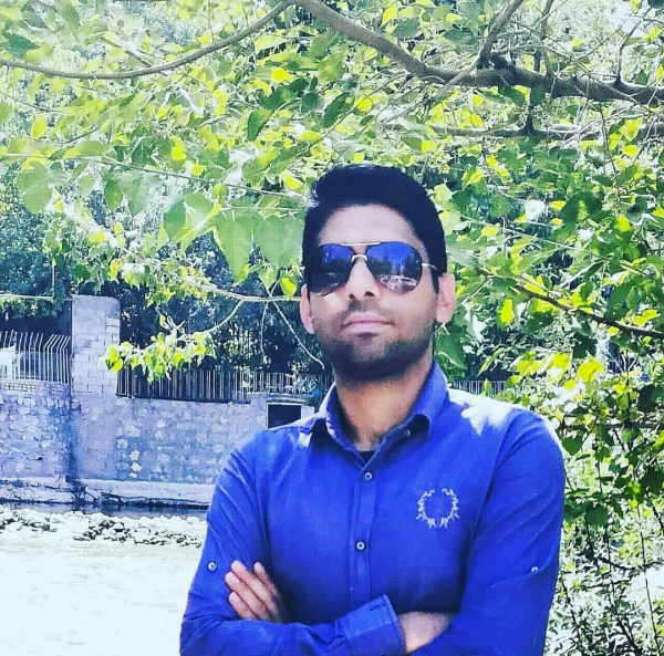 تصویر پروفایل حامد