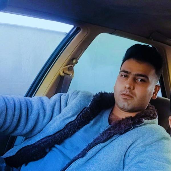 تصویر پروفایل آراد