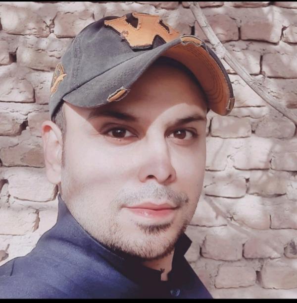 تصویر پروفایل امیر