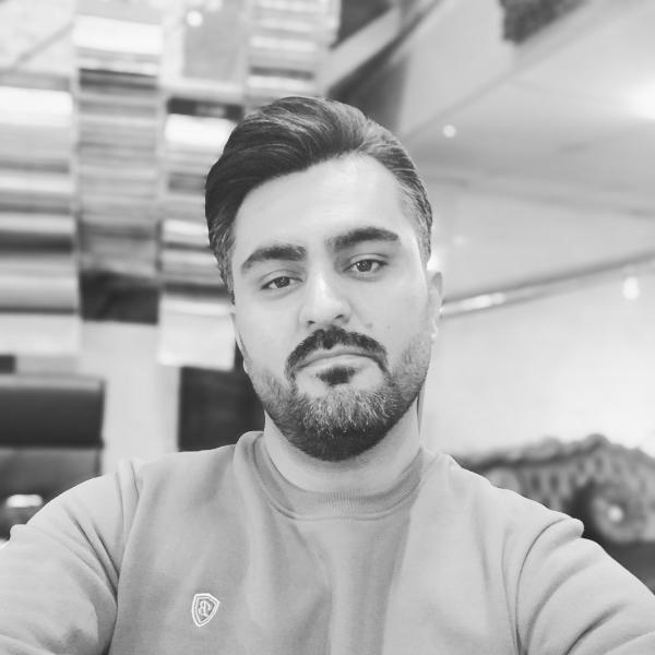 تصویر پروفایل فرزین