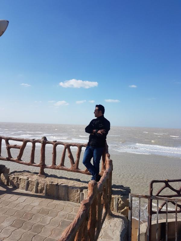 تصویر پروفایل حسین