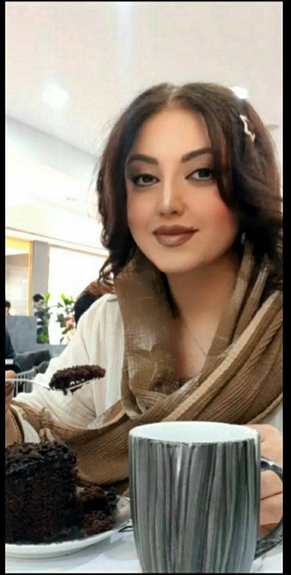 تصویر پروفایل رویا