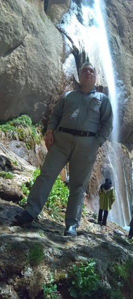 تصویر پروفایل علی