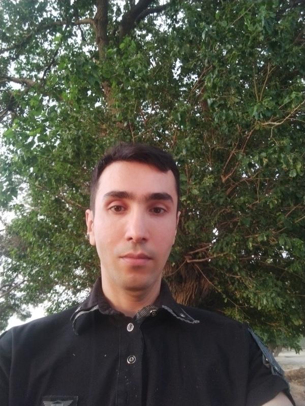 تصویر پروفایل علی
