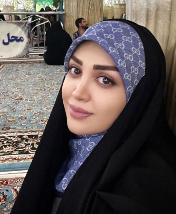 تصویر پروفایل آرزو