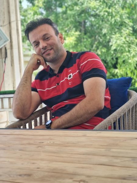 تصویر پروفایل وحید