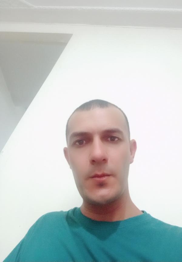 تصویر پروفایل محمود در سایت همسریابی آغاز نو تصویر پروفایل محمود