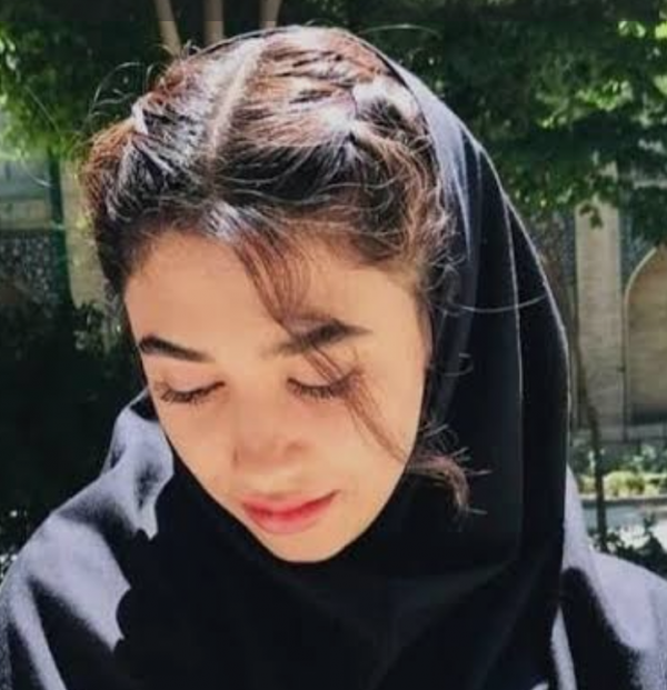 تصویر پروفایل بدون نام