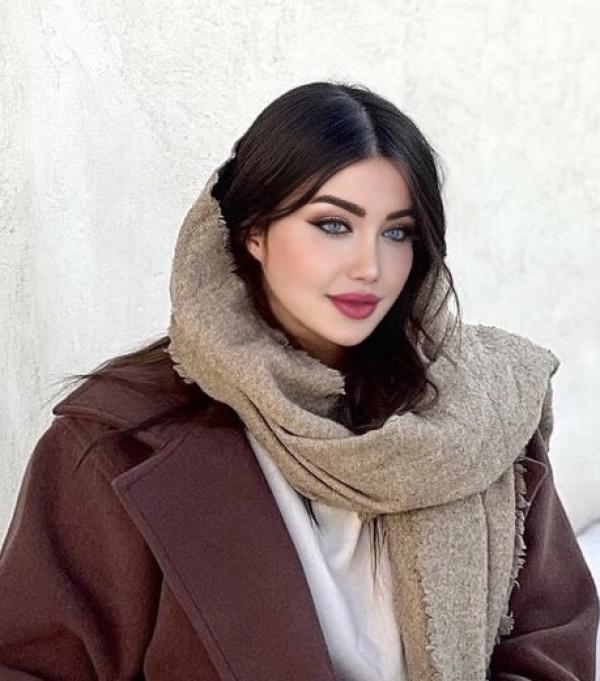 تصویر پروفایل سالی در سایت همسریابی آغاز نو تصویر پروفایل سالی