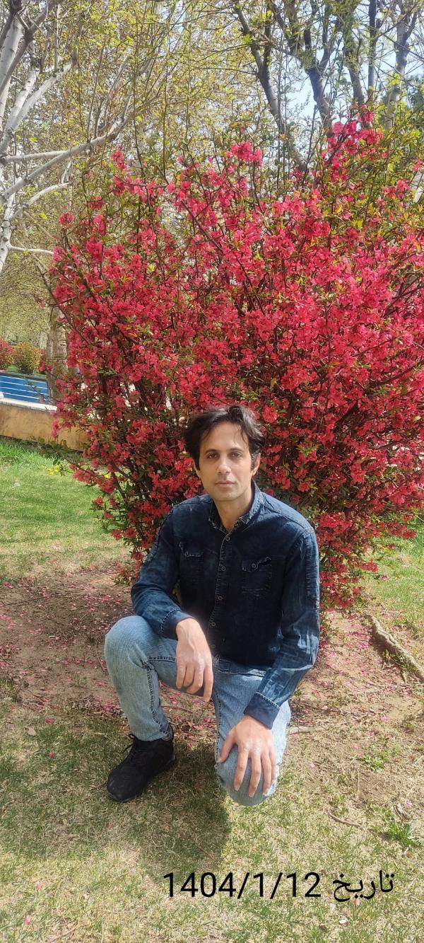 تصویر پروفایل رضا
