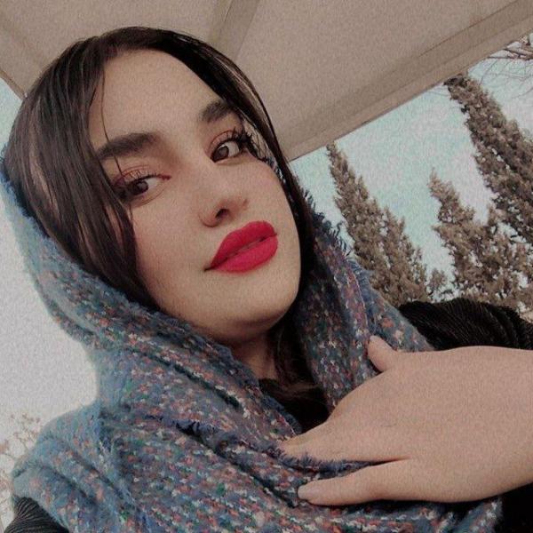 تصویر پروفایل شکوفه