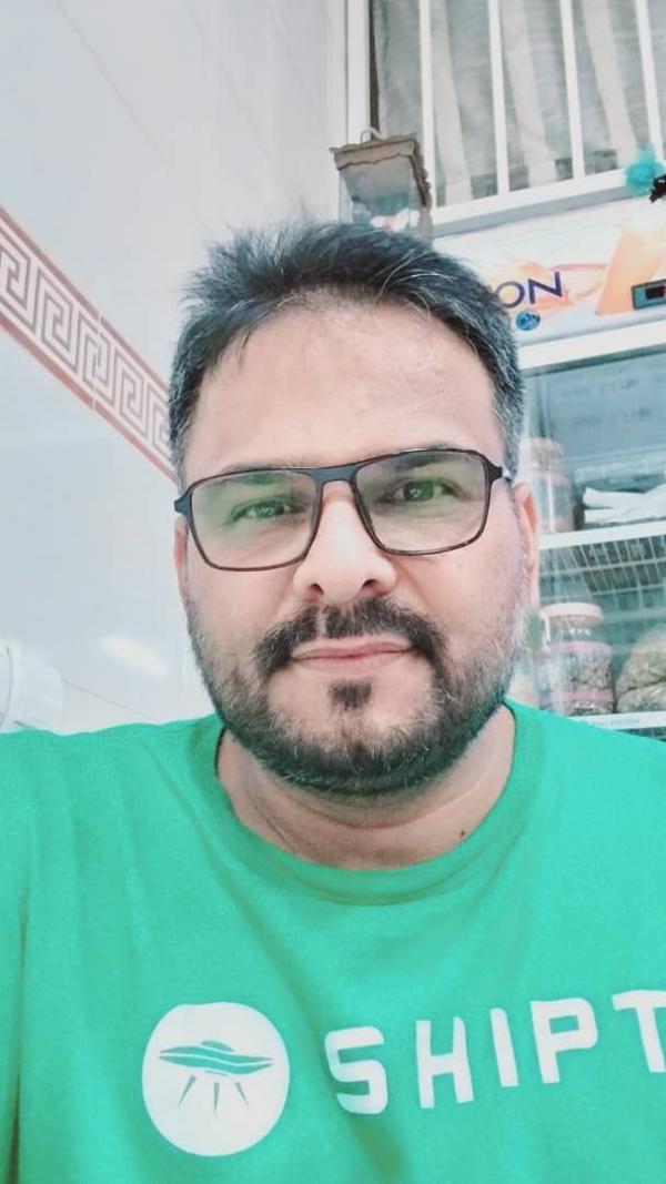 تصویر پروفایل طاها در سایت همسریابی آغاز نو تصویر پروفایل طاها
