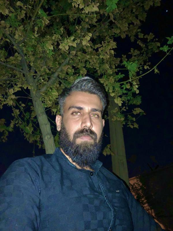 تصویر پروفایل فرزاد