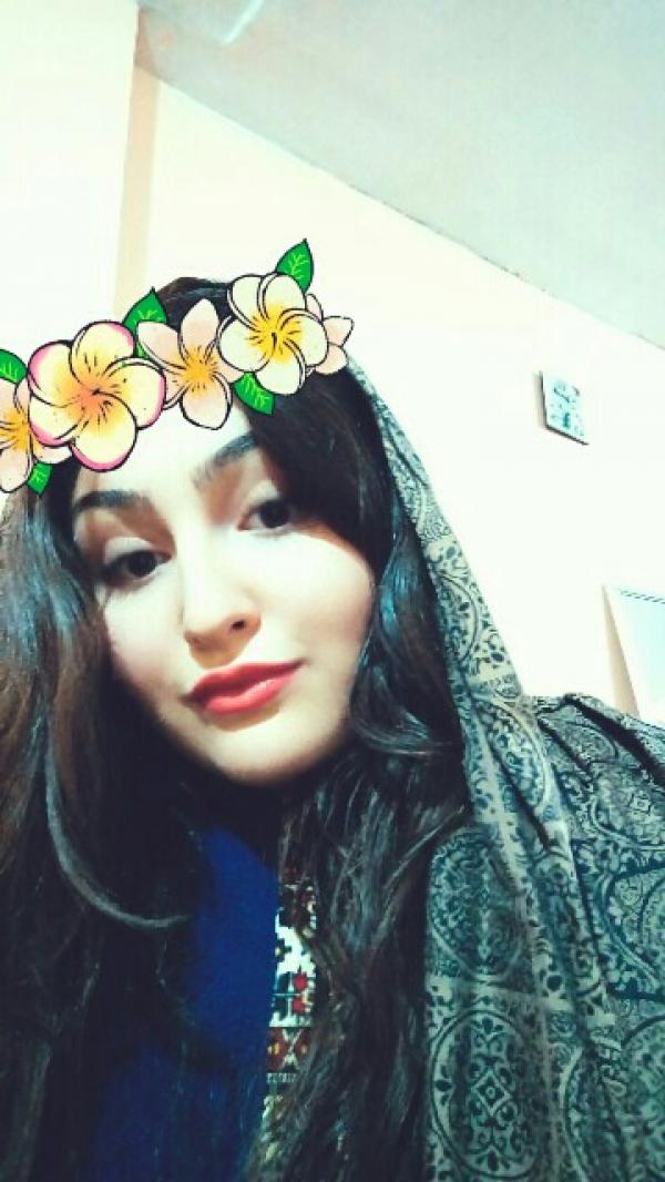تصویر پروفایل فاطمه
