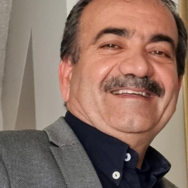 تصویر پروفایل بدون نام