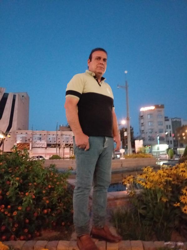تصویر پروفایل احمد