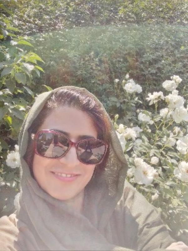 تصویر پروفایل ترنم