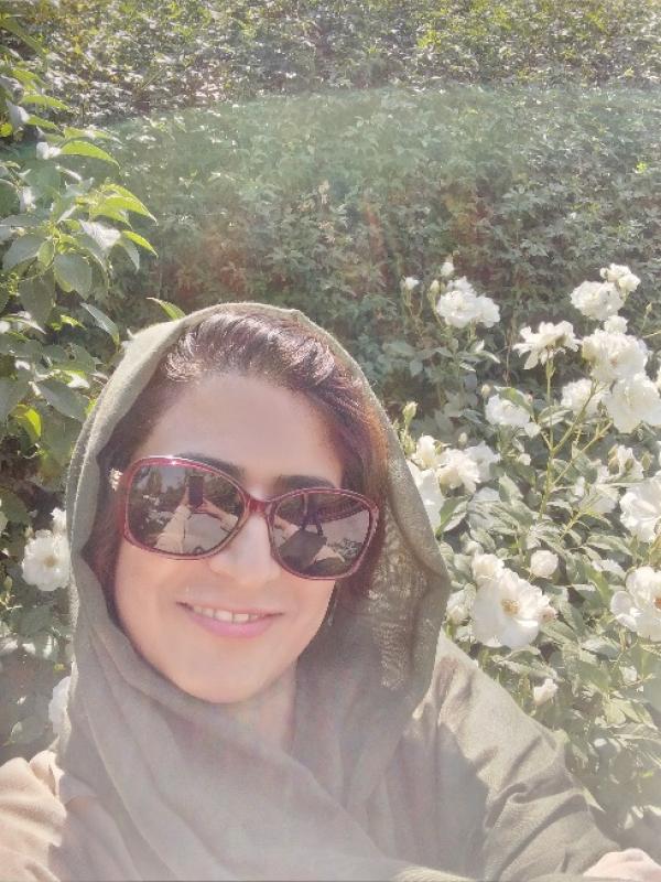 تصویر پروفایل ترنم