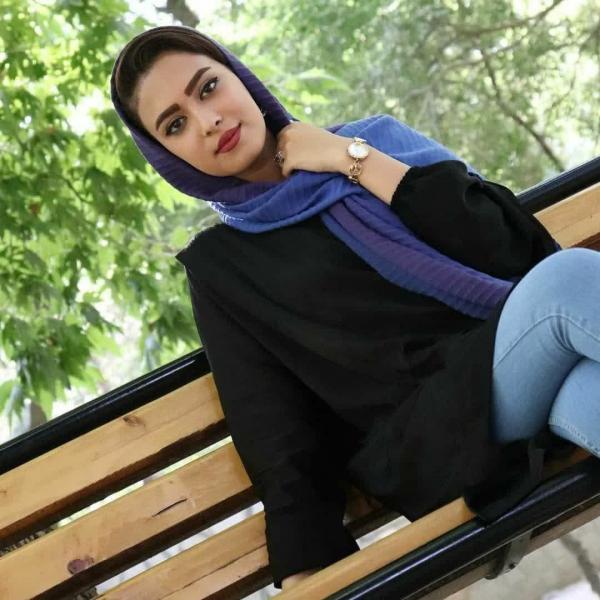 تصویر پروفایل زهرا