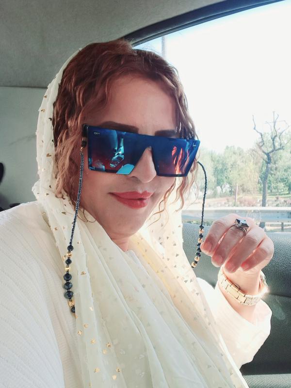 تصویر پروفایل ریحانه
