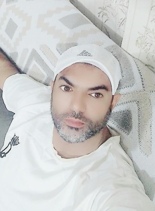 تصویر پروفایل وحید