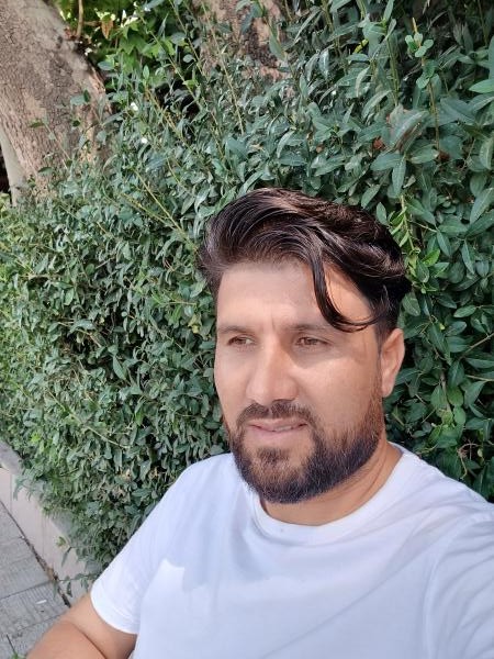 تصویر پروفایل امیر