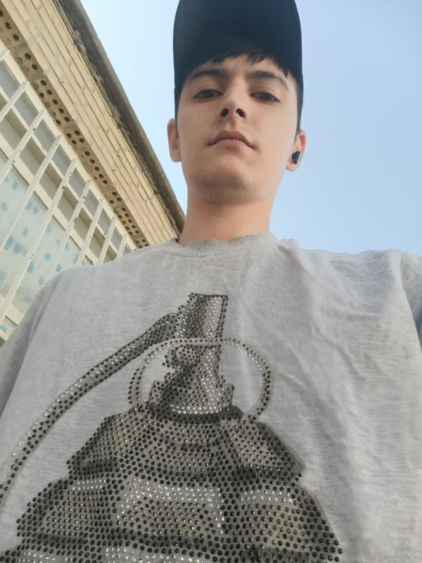 تصویر پروفایل جوادنجاتی