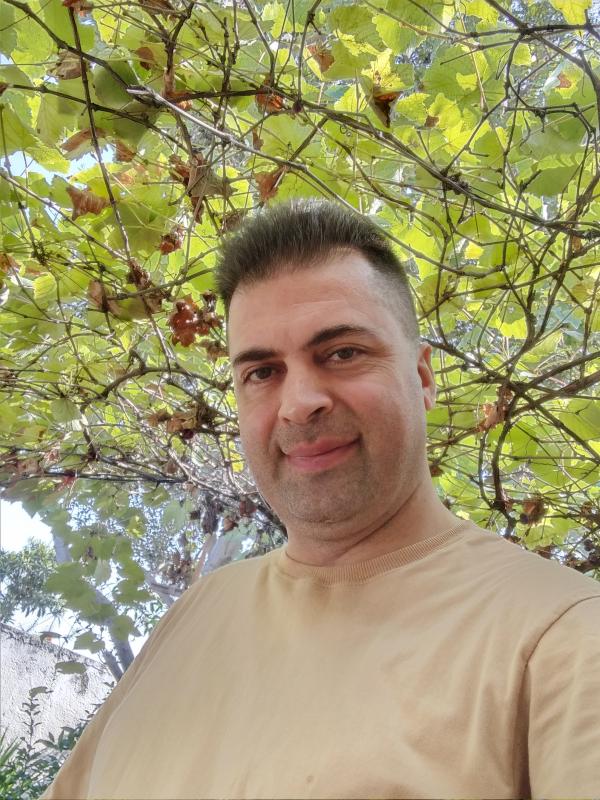 تصویر پروفایل یاسر