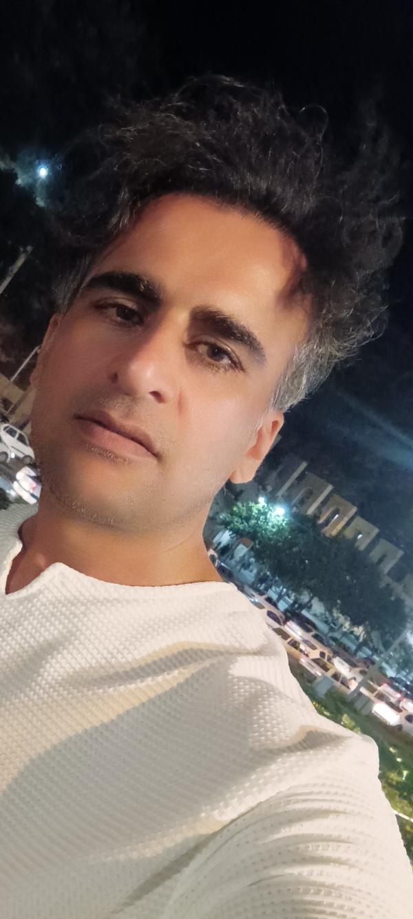 تصویر پروفایل امیر