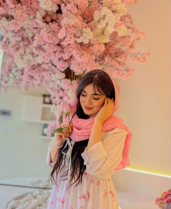 تصویر پروفایل بهار