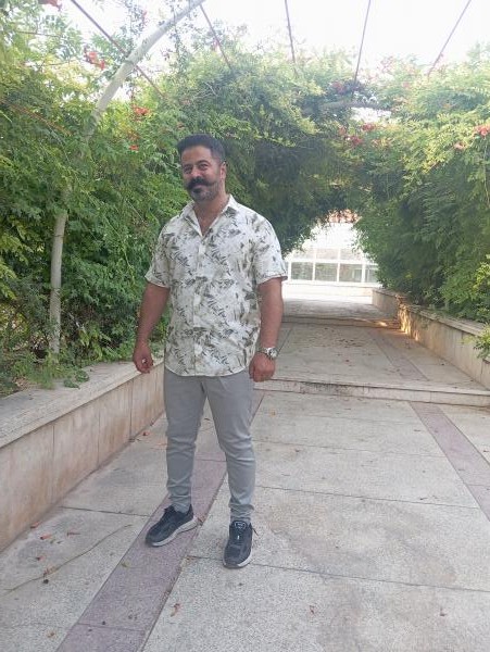 تصویر پروفایل کوروش