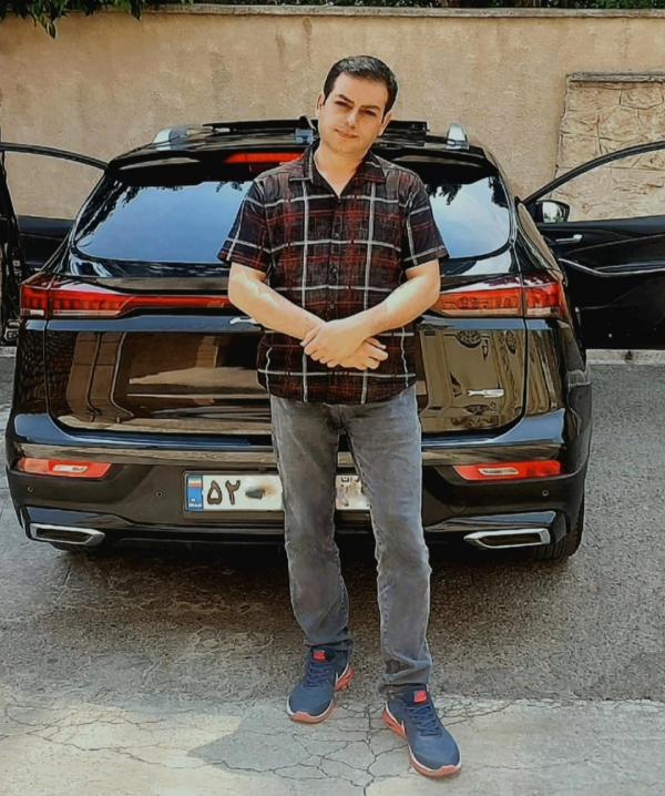 تصویر پروفایل نیما