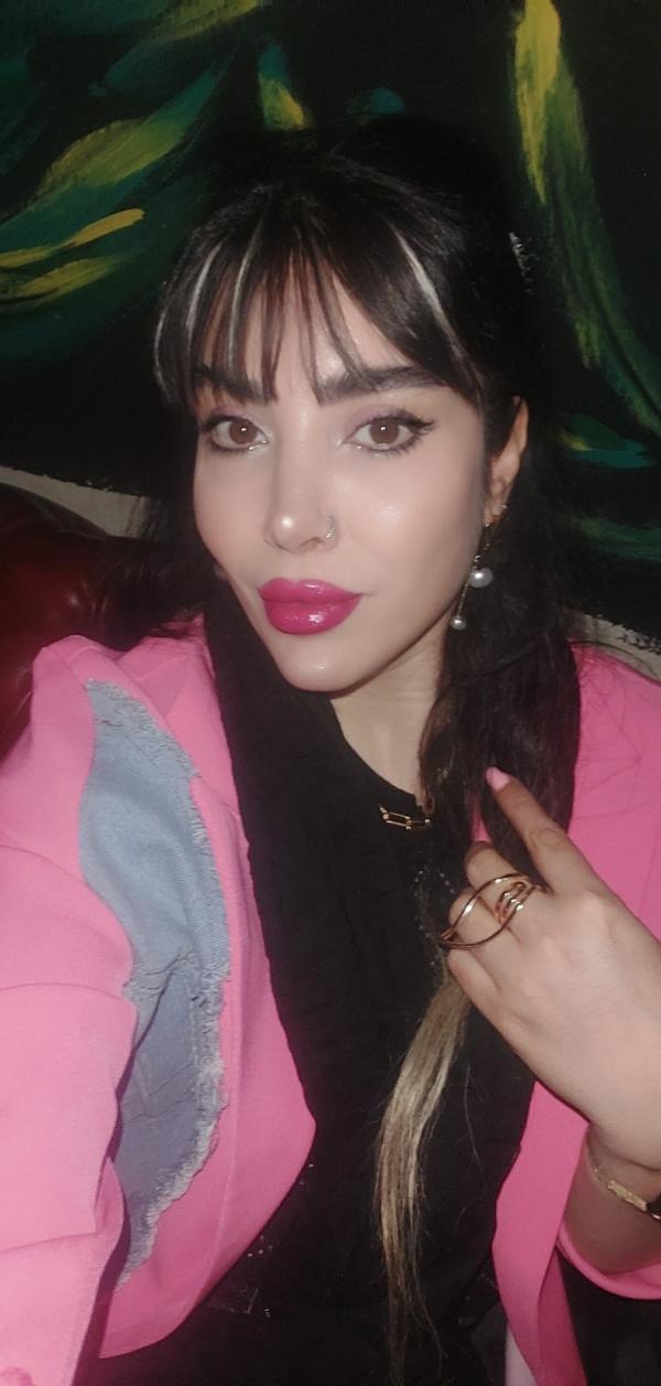 تصویر پروفایل یاسمین