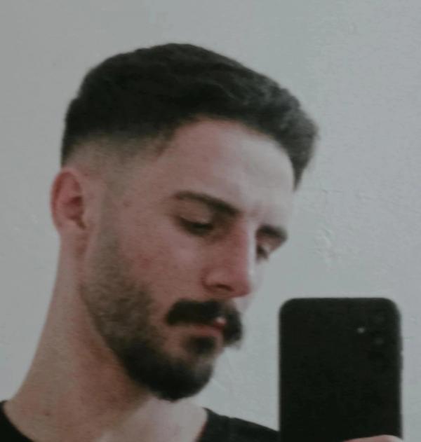 تصویر پروفایل بدون نام