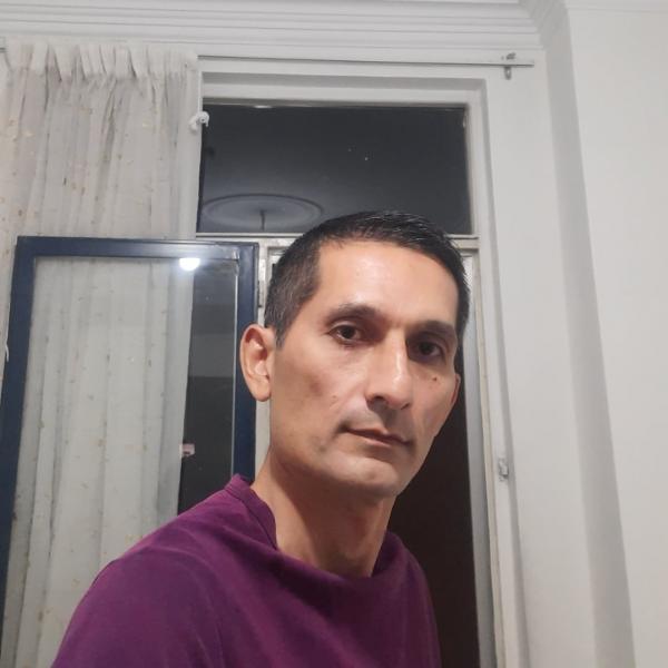 تصویر پروفایل بهزاد