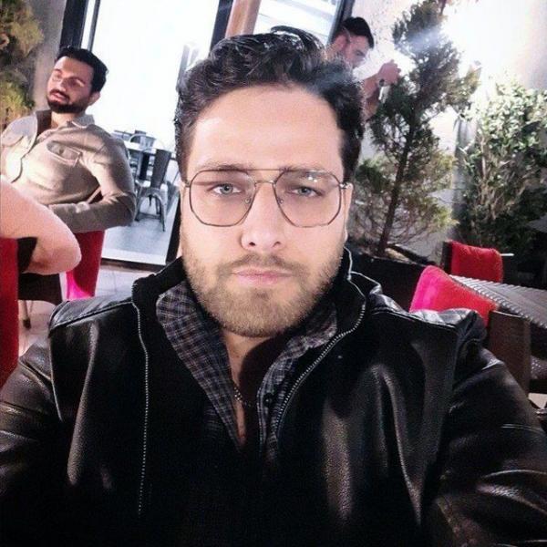 تصویر پروفایل امیر