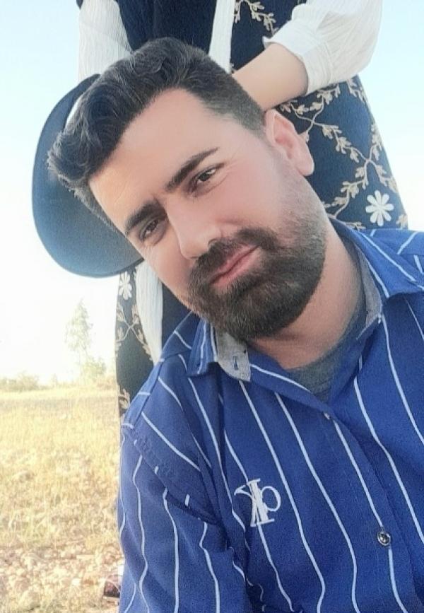 تصویر پروفایل حسین