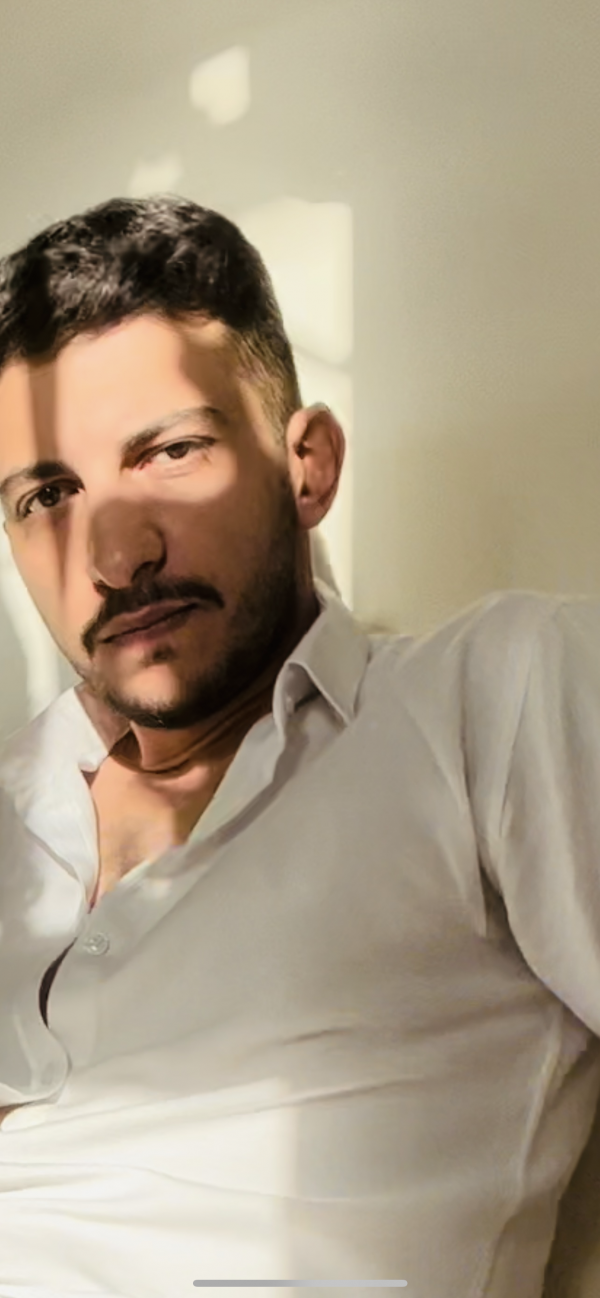 تصویر پروفایل امیرحسین