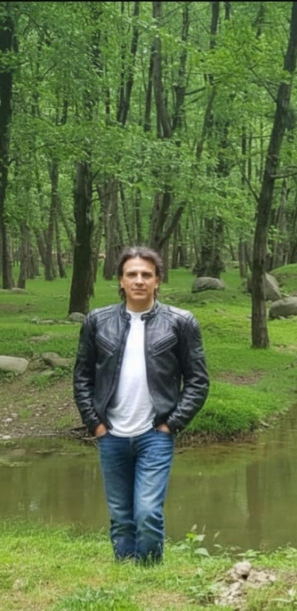 تصویر پروفایل علیرضا
