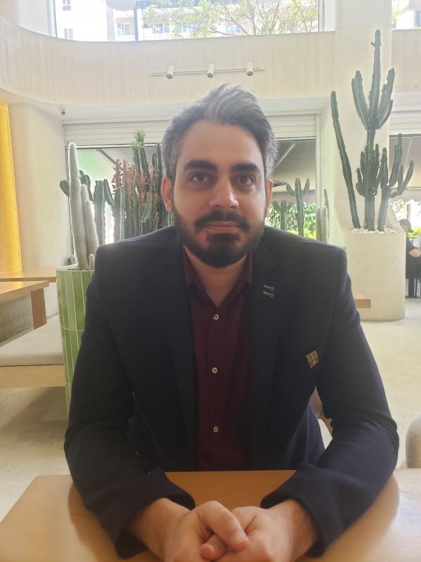 تصویر پروفایل امیر