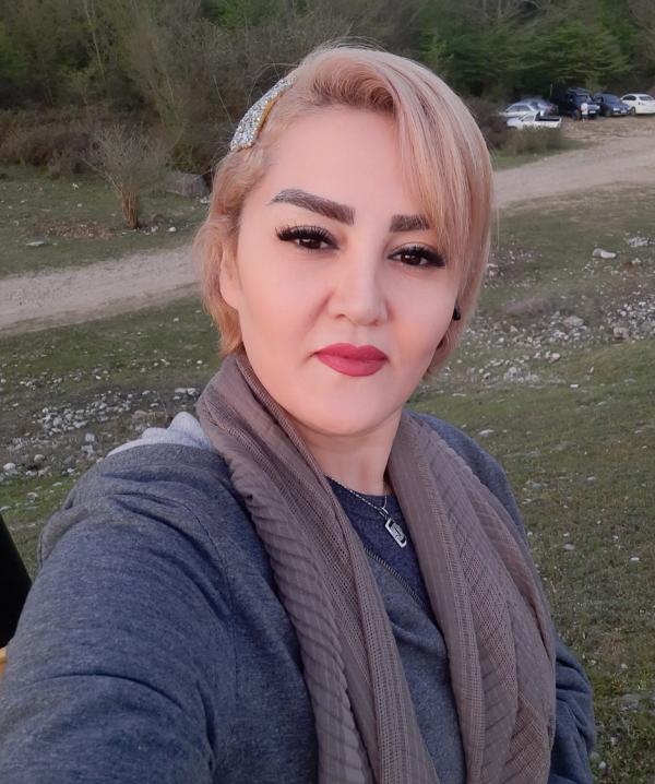 تصویر پروفایل رویا