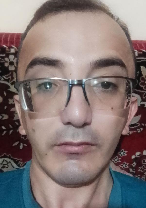تصویر پروفایل روح الله