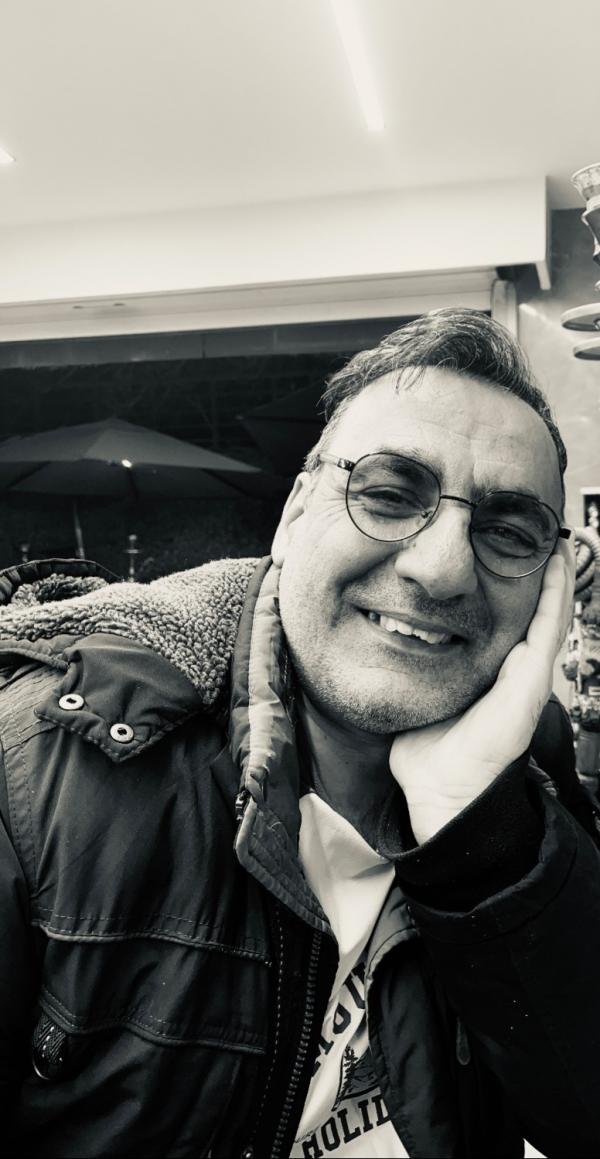 تصویر پروفایل محمود