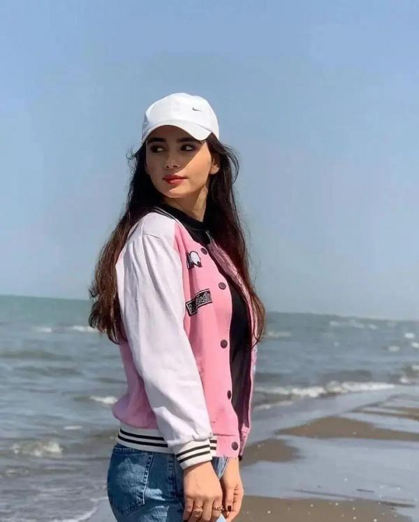 تصویر پروفایل فاطمه