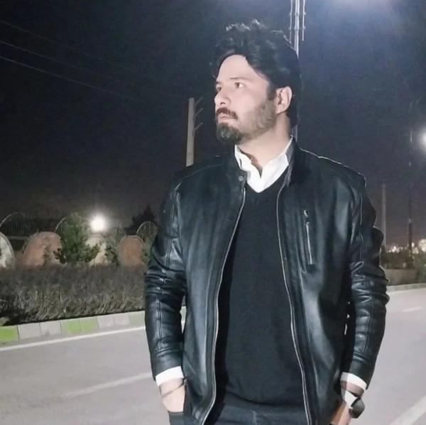 تصویر پروفایل حسین