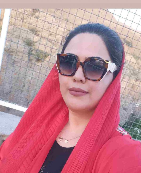 تصویر پروفایل زهرا