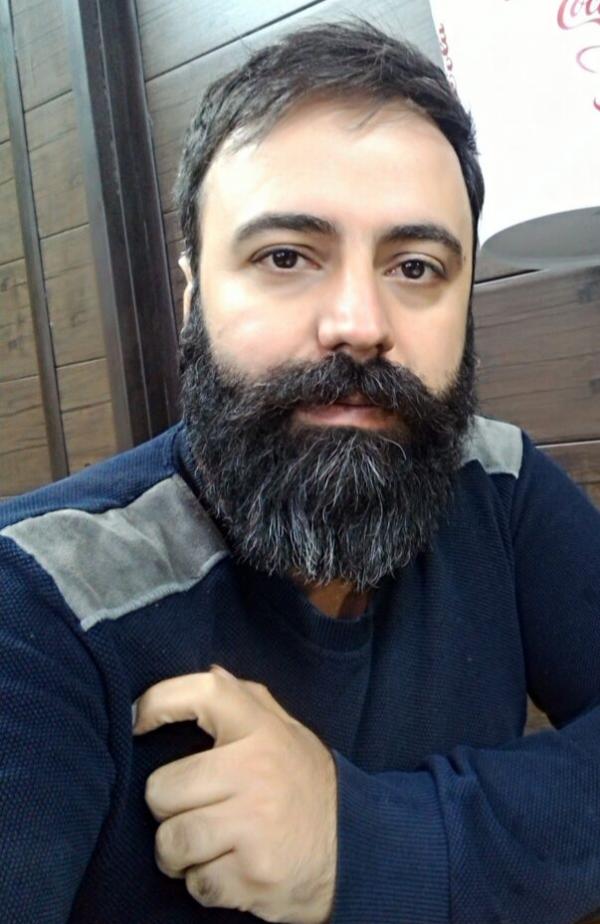 تصویر پروفایل سیاوش