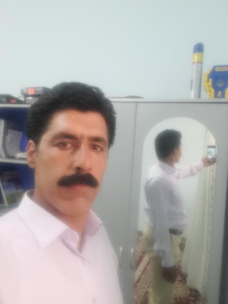 تصویر پروفایل علی