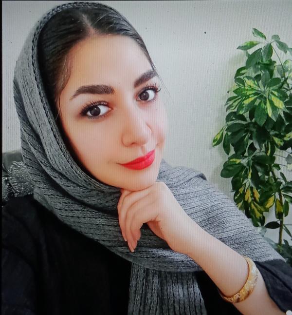 تصویر پروفایل مهتاب